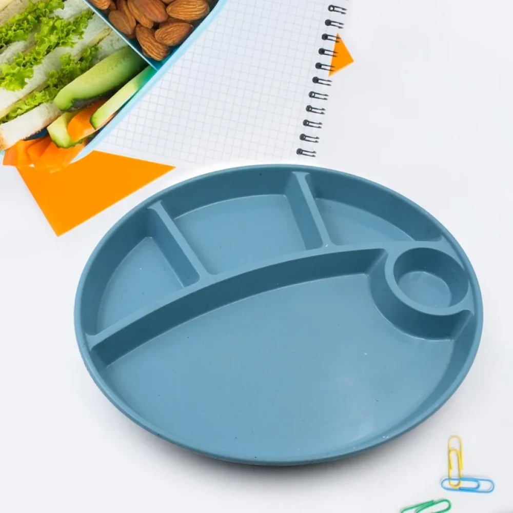 JEEZSA Plastic Food Plates / Biodegradable 5 Compartment Plate With Spoon for Food Snacks / Nuts / Desserts Plates for Kids, Reusable Plates for Outdoor, Camping, BPA-free (1 Pc)